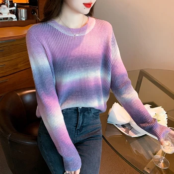 Модные элегантные женские вязаные свитер-пуловеры на весну и осень