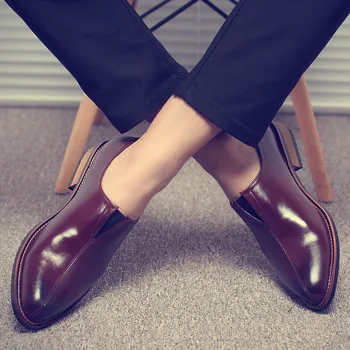 Мужская мода Оксфордская обувь Вечеринка Свадебная обувь Классическая деловая формальная остроконечная кожаная обувь Мужчина Босс Социальная офисная обувь