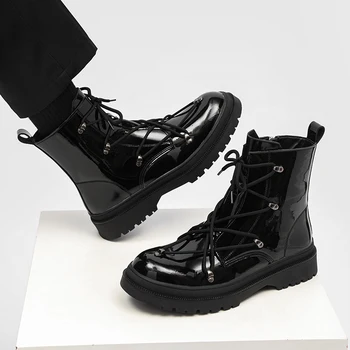 Модные мужские мотоциклетные ботинки Martins Черная кожаная повседневная обувь для мужчин Новая модная мужская обувь Martin Обувь для прогулок на открытом воздухе