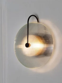 Скандинавский минимализм Настенный светильник Роскошный прикроватный светильник в главной спальне Гостиная Лестничная стена Стеклянный круглый настенный светильник
